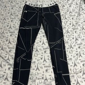 Under Armour cropped